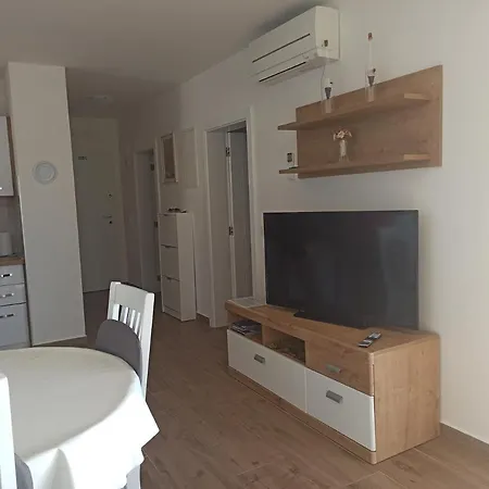 Apartment Bolanca *